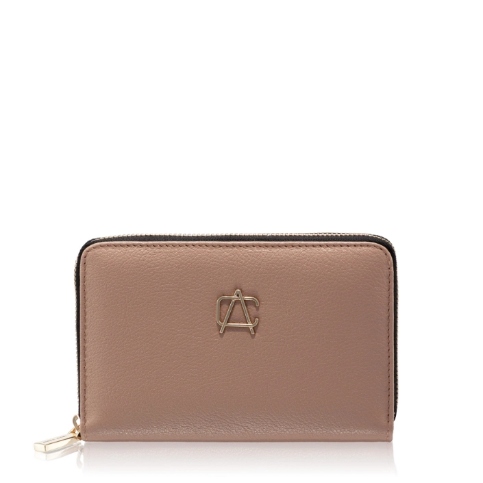 Imagine PORTOFEL DAMA ARIS BOTTALATO NUDE