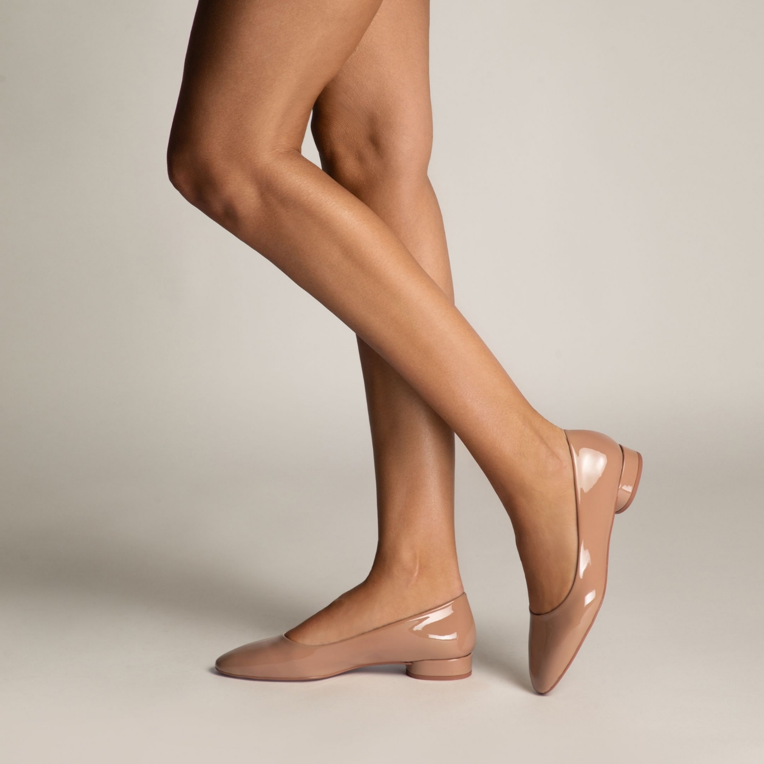 Imagine Pantofi Eleganti Dama 8047 Lac Nude