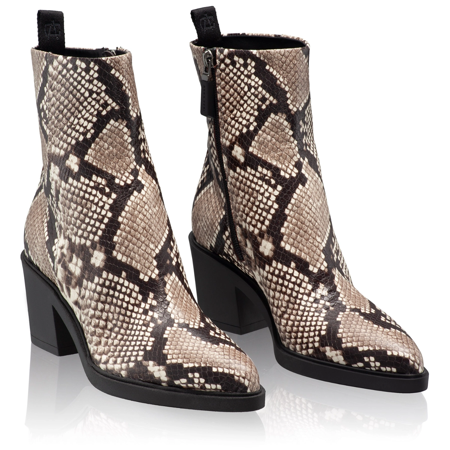 Снимка на Дамски ботуши 7806 Pytone Roccia