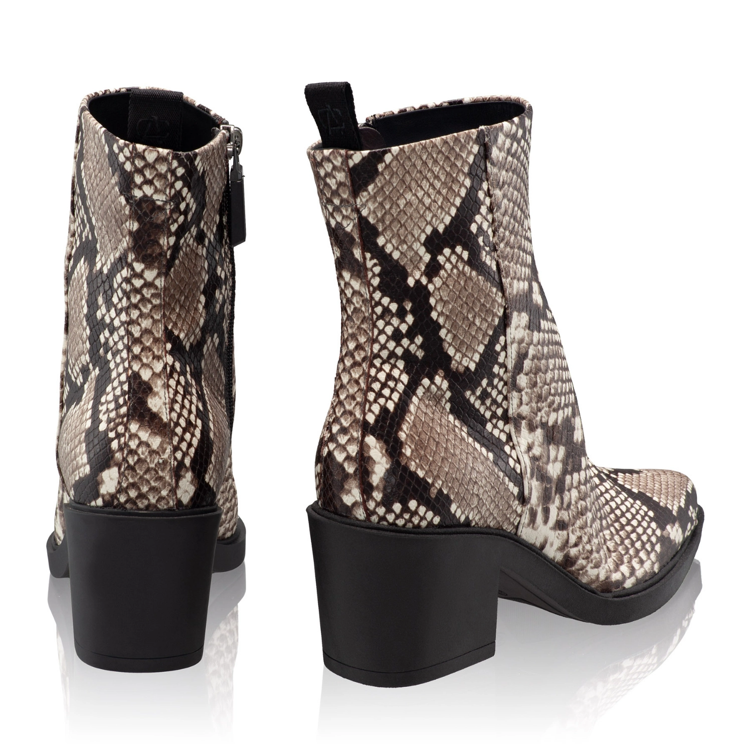 Снимка на Дамски ботуши 7806 Pytone Roccia