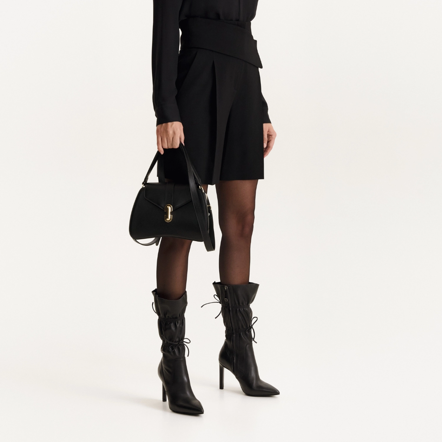 Picture of Women High Heel Leather Boots 8245 Vitello Black