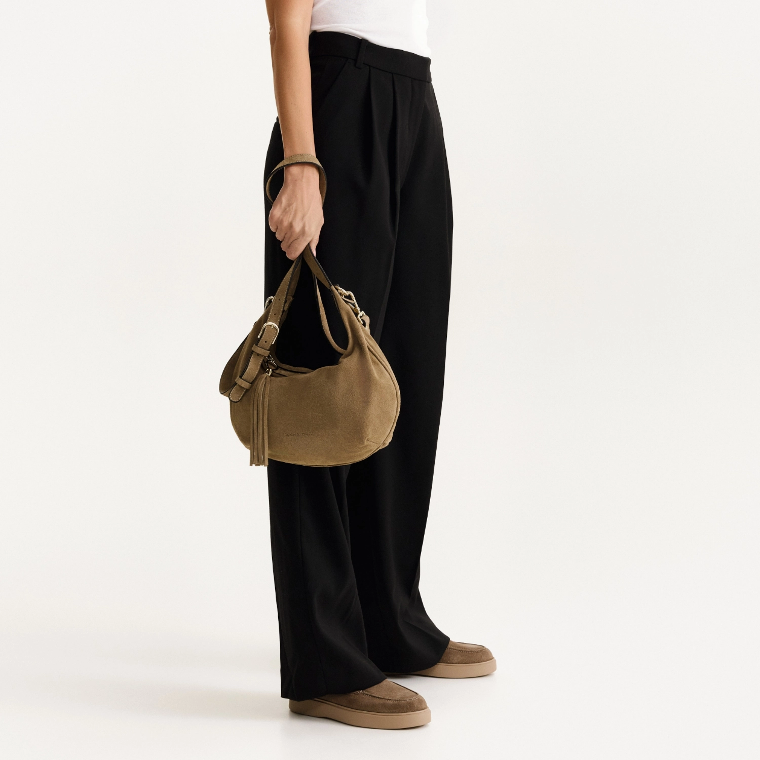 Picture of Women Leather Hand Bag NORY 01 CROSTA TAUPE