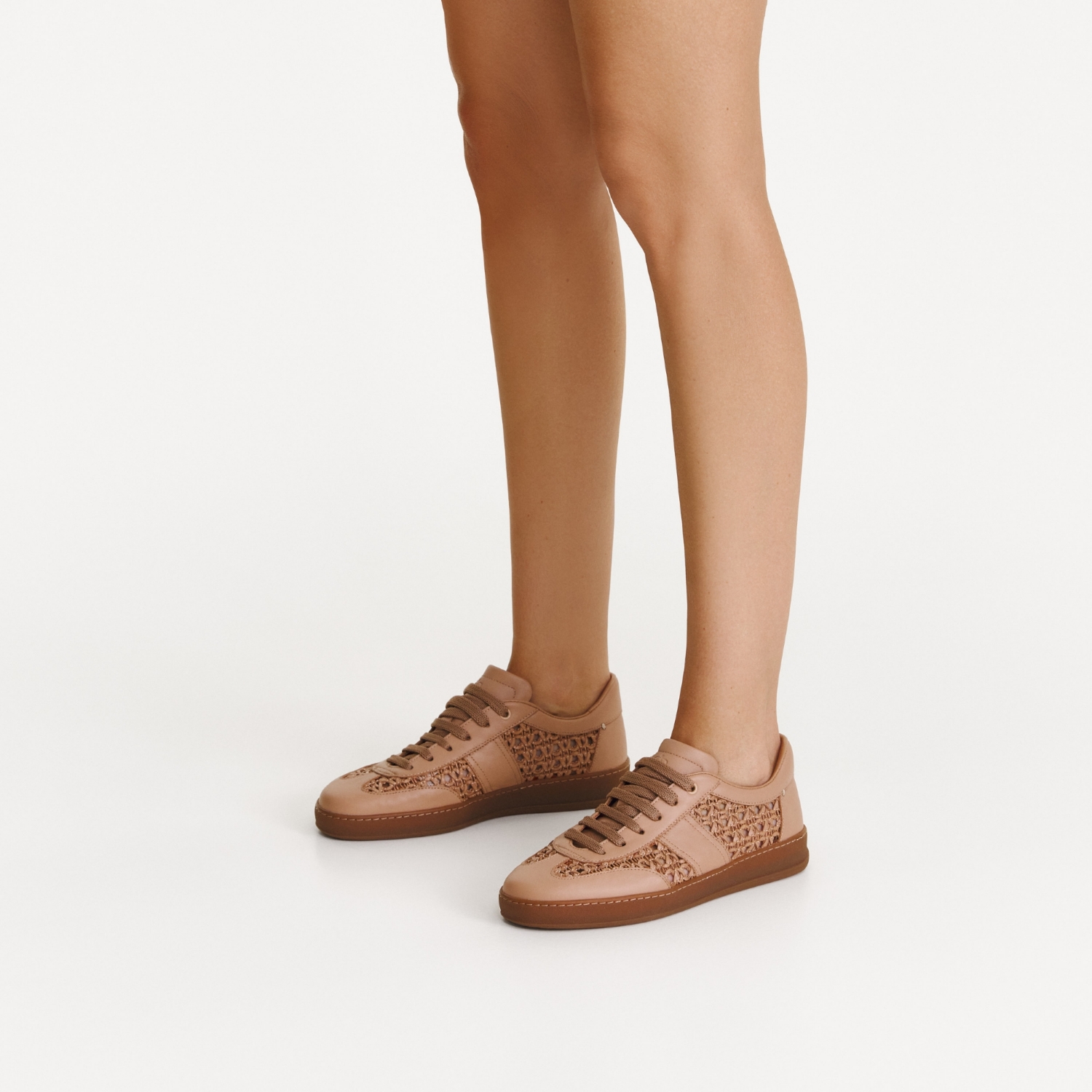 Picture of Women leather sport shoes 8385 Vitello+Intreccio Poudre