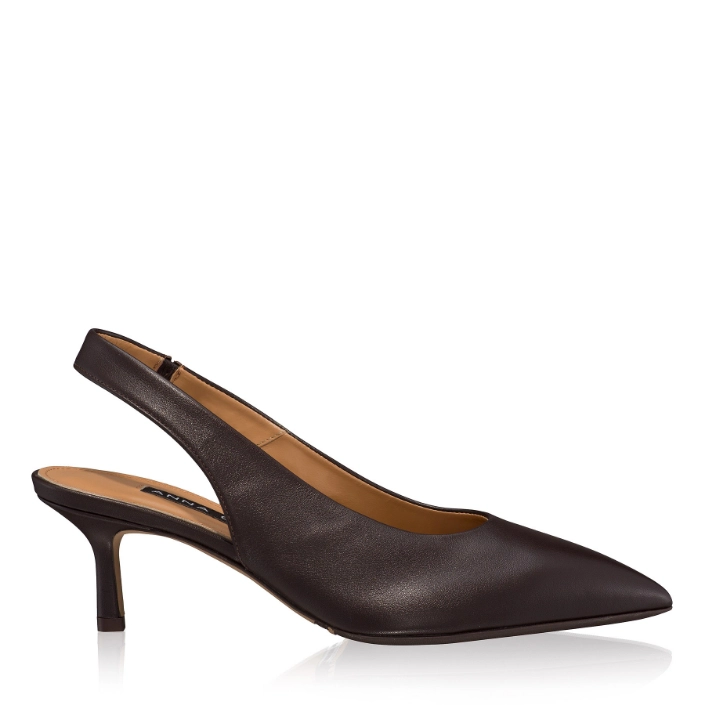 Arată detalii pentru Pantofi Decupati Dama 8502 Vitello T.Moro Imagine Pantofi Decupati Dama 8502 Vitello T.Moro